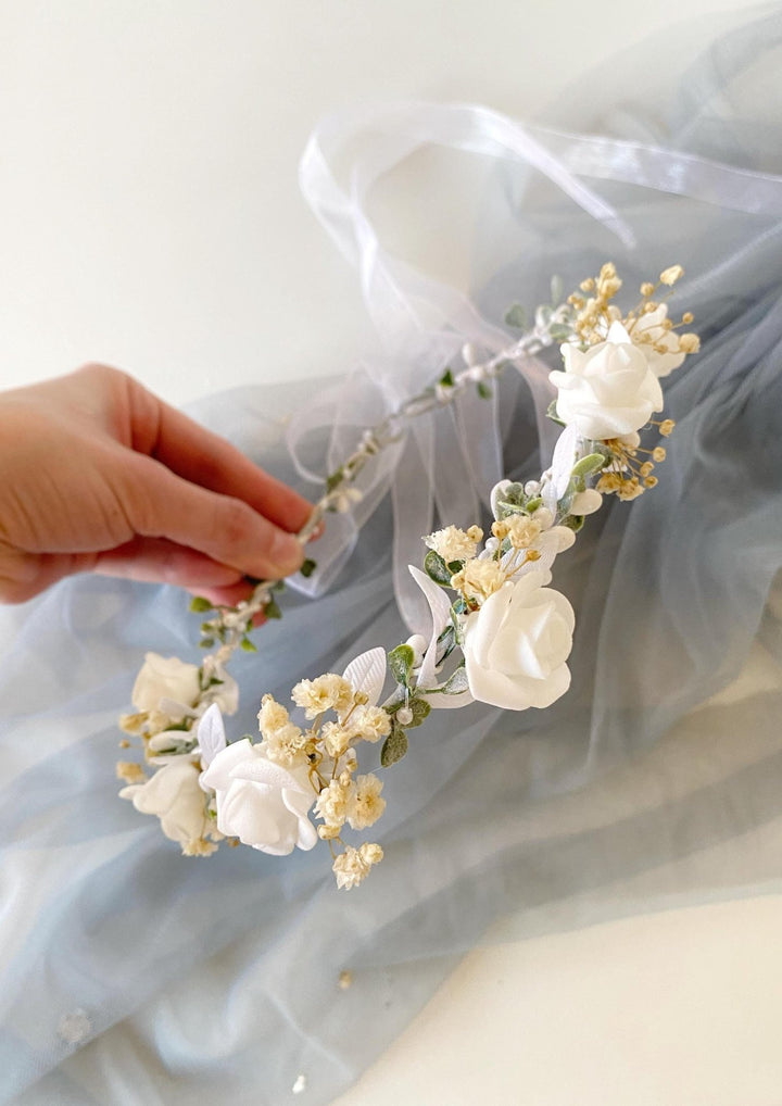 White Rose Flower Crown: First Communion Wreath, Bridal Headpiece – handmade floral hair accessory by magaela