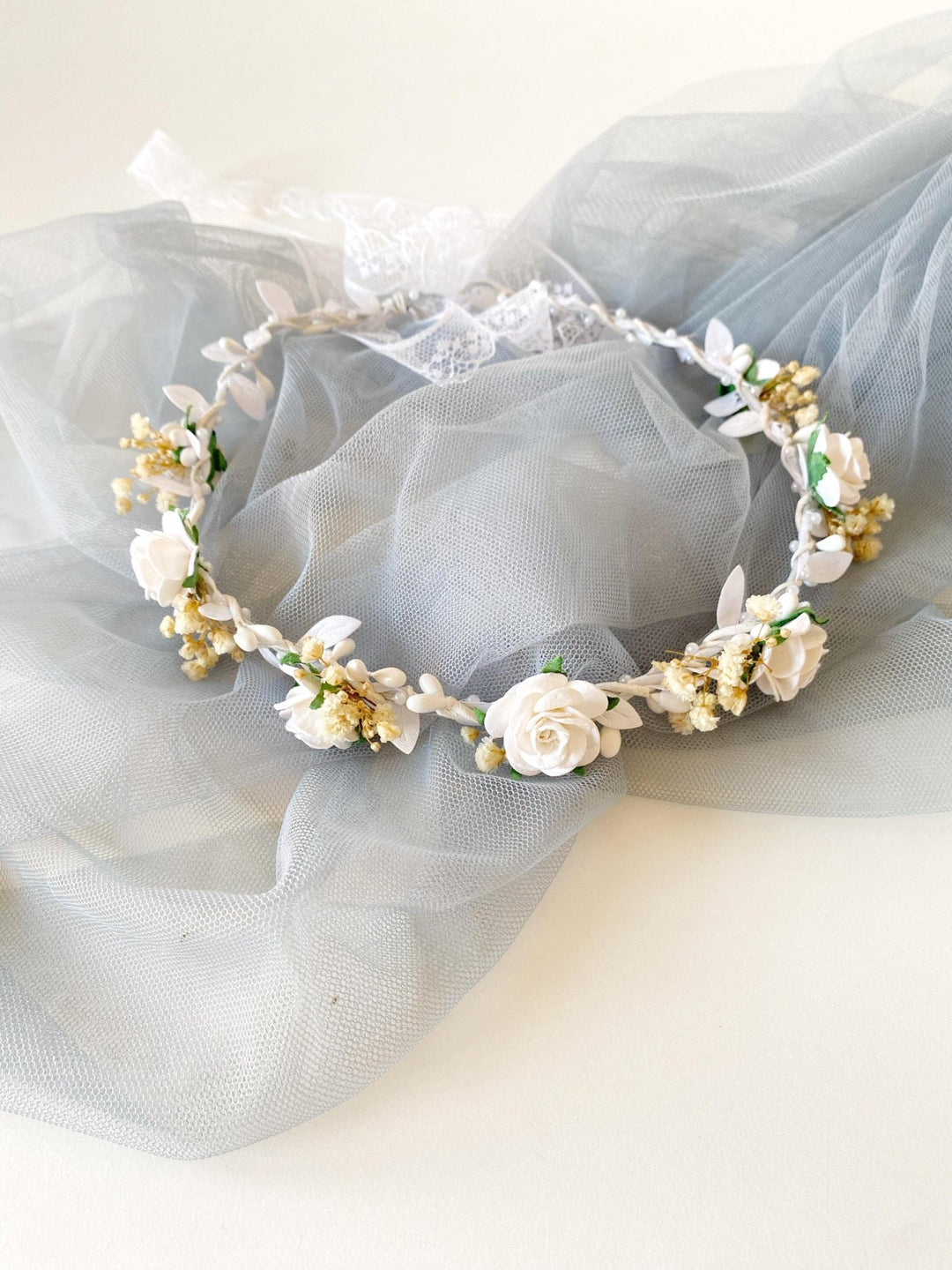 White Rose Flower Crown: First Communion Headpiece – handmade floral hair accessory by magaela