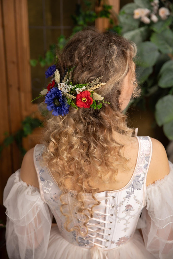 Meadow Wedding Hair Vine: Poppy, Daisy, Cornflower Bridal Comb – handmade floral hair accessory by magaela
