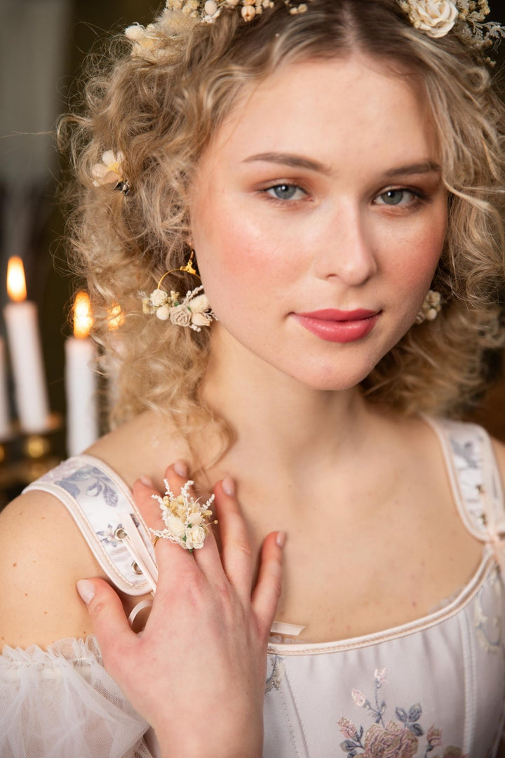 Rustic Flower Hoop Earrings: Beige Bridal Jewelry, 3cm Circle – handmade floral hair accessory by magaela