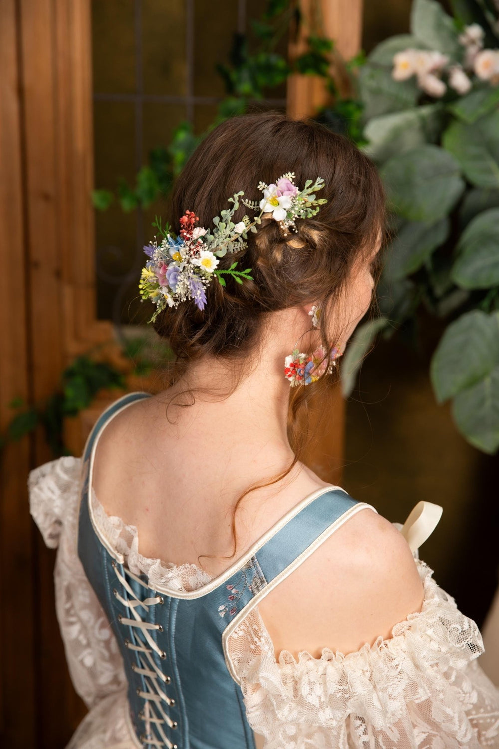 Shapeable Meadow Flower Hair Vine: Bridal Spring Wedding Accessory – handmade floral hair accessory by magaela