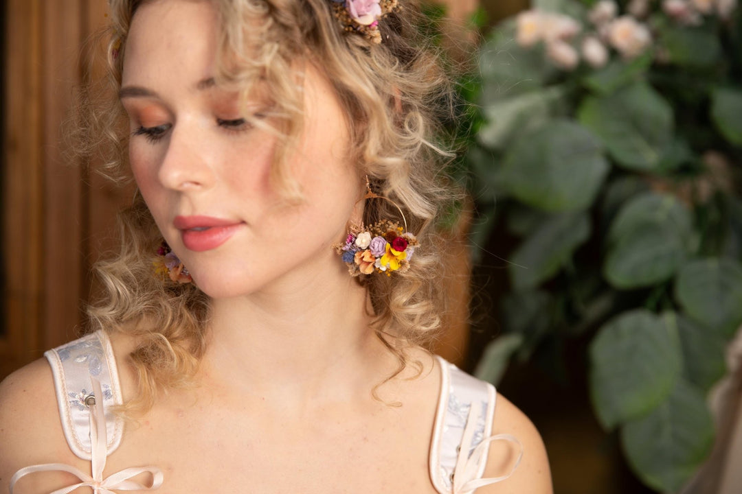 Floral Circle Earrings: Boho Wedding Flower Earrings – handmade floral hair accessory by magaela