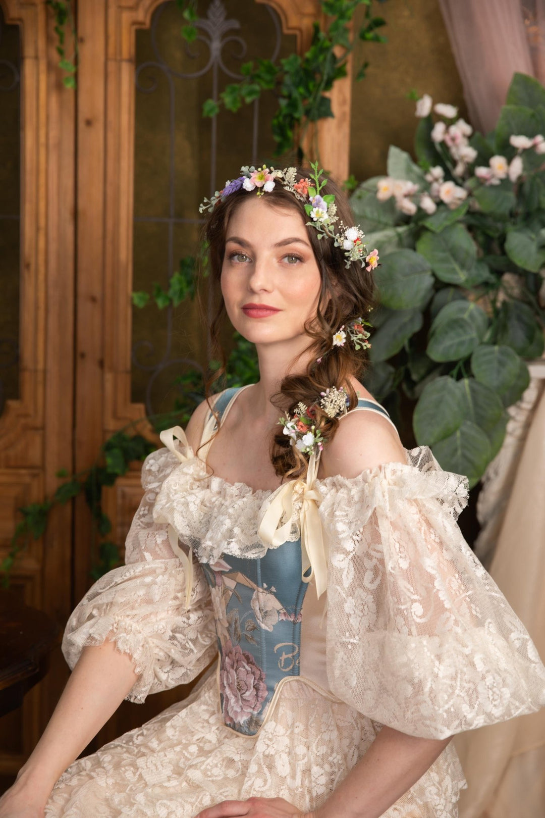 Meadow Wedding Hair Garland: Bendable Flower Hair Vine, Cottagecore Bridal – handmade floral hair accessory by magaela