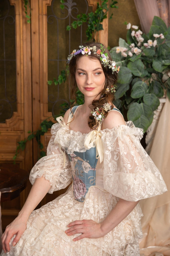 Meadow Wedding Hair Garland: Bendable Flower Hair Vine, Cottagecore Bridal – handmade floral hair accessory by magaela