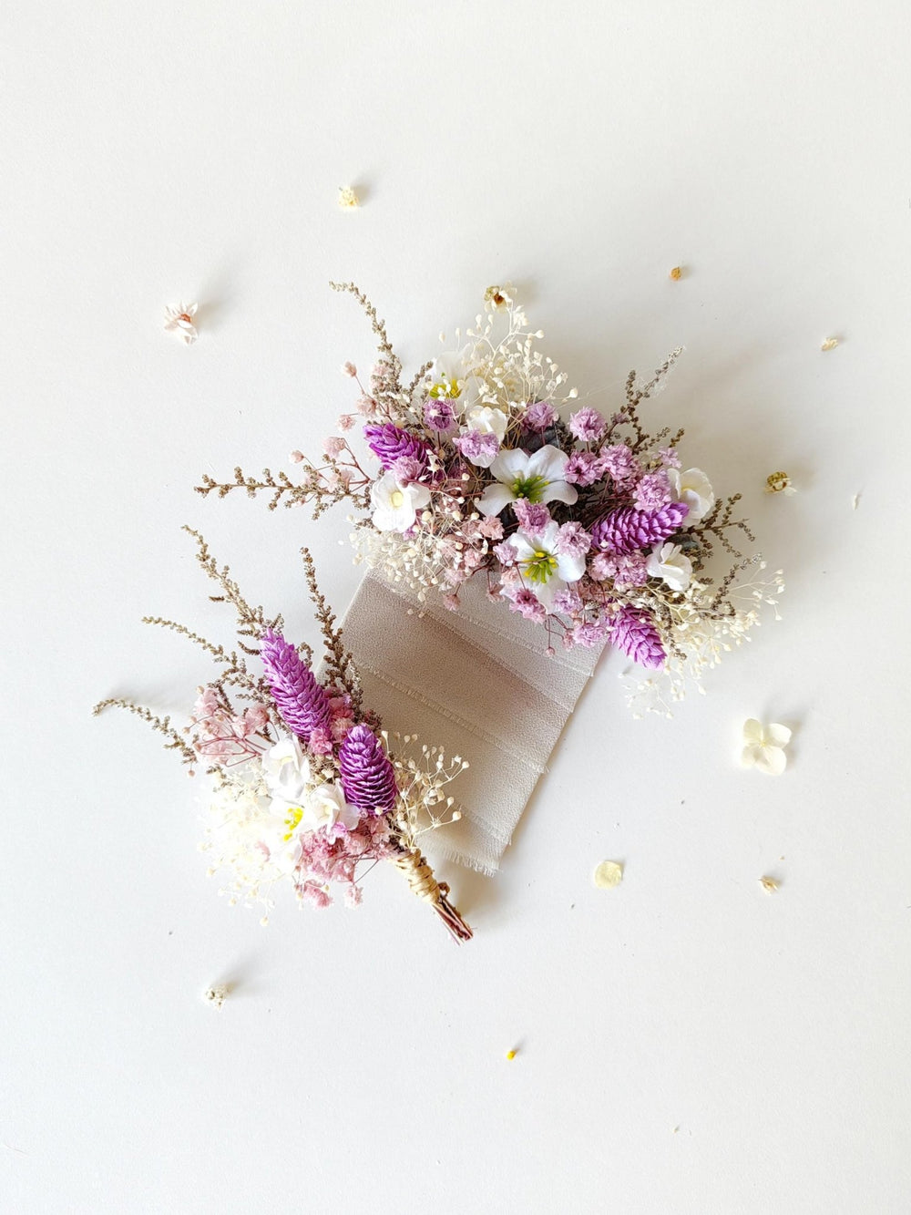 Purple Boho Boutonniere: Groom Suit Accessory – handmade floral hair accessory by magaela