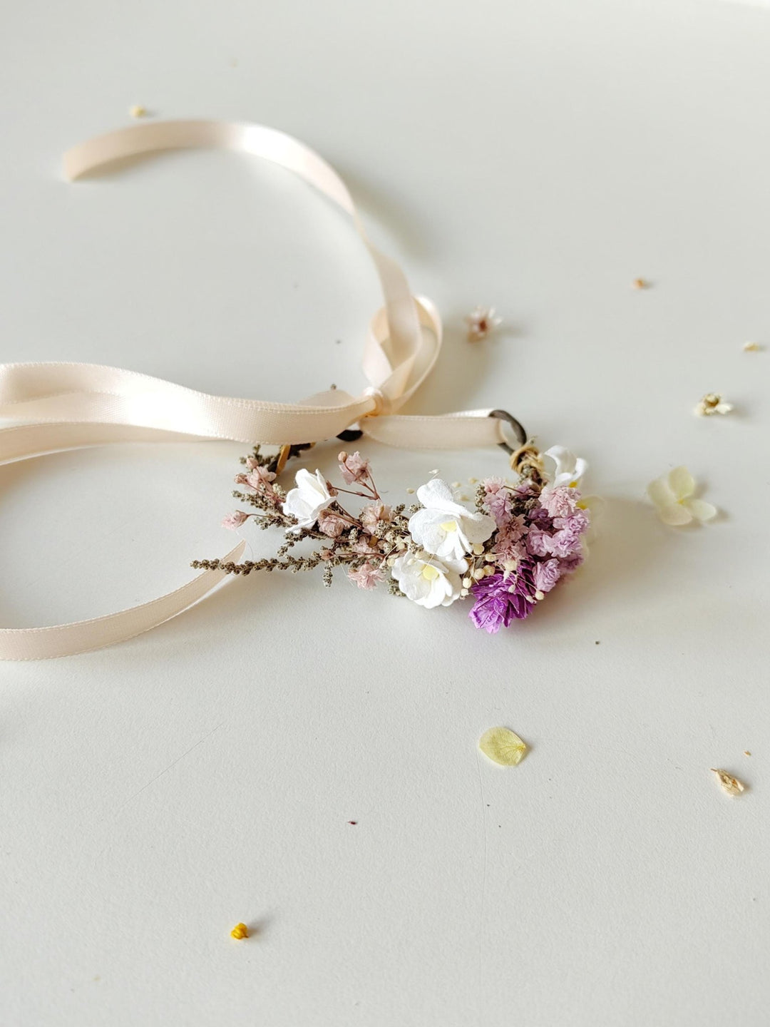 Rustic Purple Flower Bracelet: Boho Wedding Wrist Corsage – handmade floral hair accessory by magaela