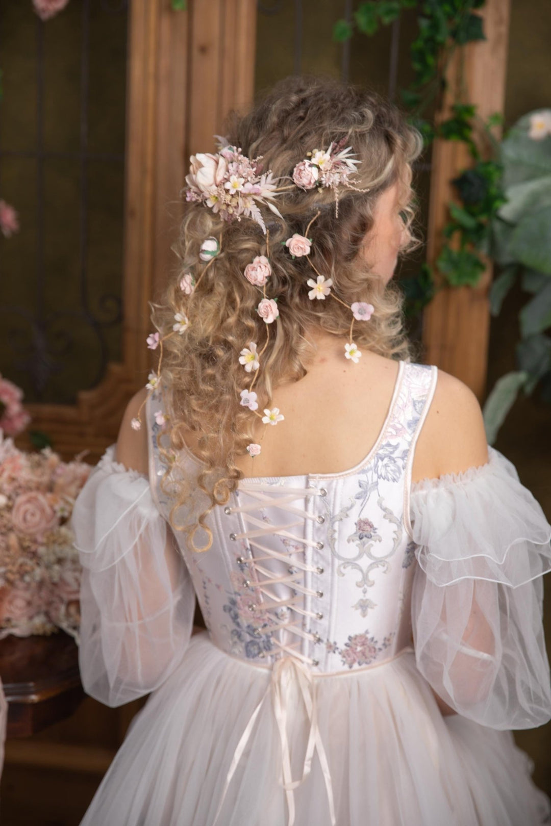 Boho Wedding Hair Vine: Blush Flower Veil, Cottagecore Bridal Hairstyle – handmade floral hair accessory by magaela