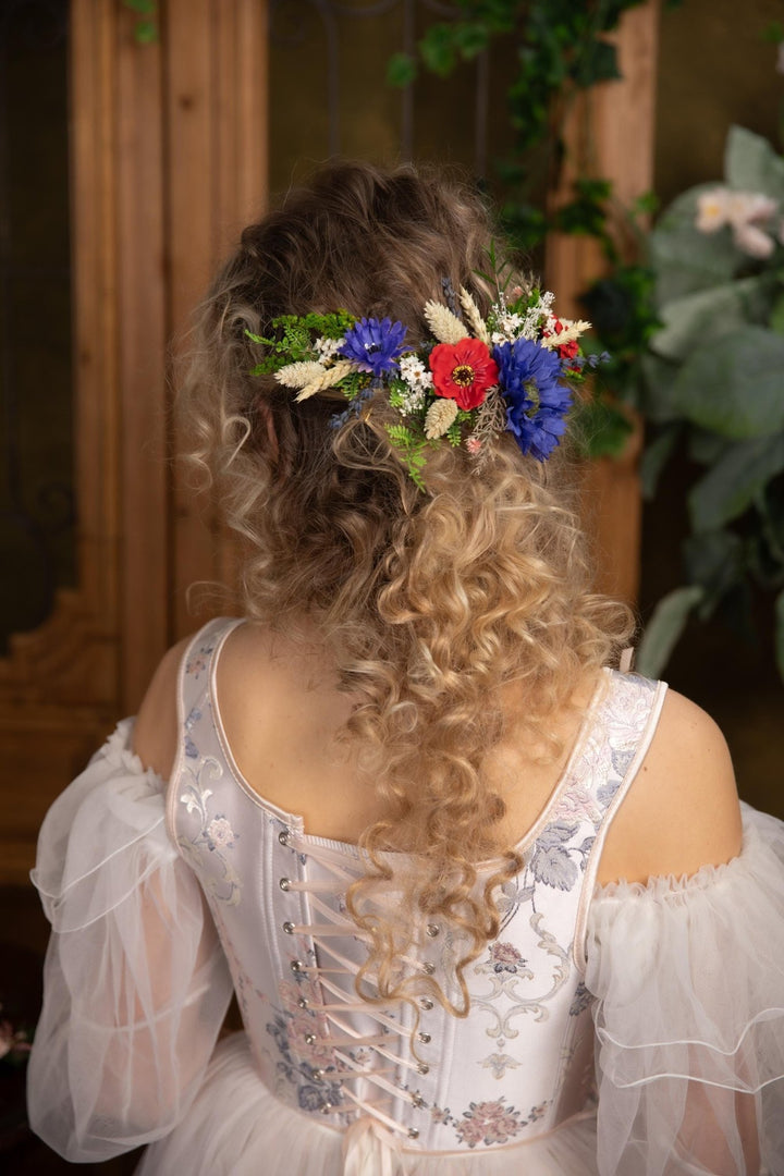 Meadow Wedding Hair Vine: Poppy, Daisy, Cornflower Bridal Comb – handmade floral hair accessory by magaela