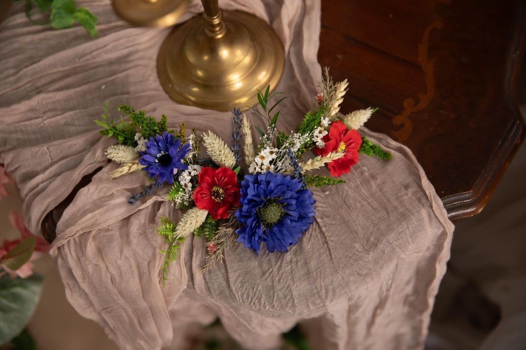 Meadow Wedding Hair Vine: Poppy, Daisy, Cornflower Bridal Comb – handmade floral hair accessory by magaela