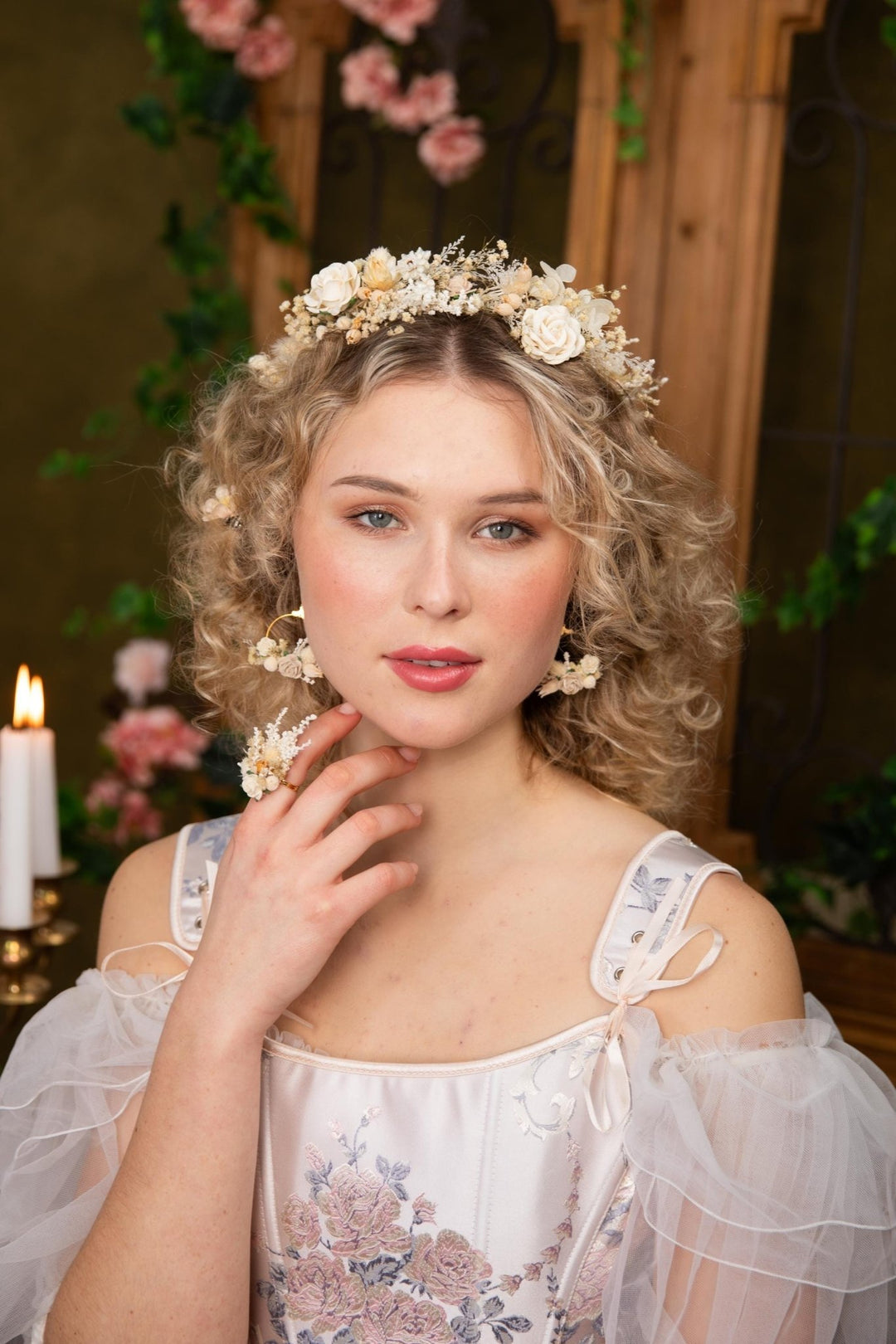 Rustic Flower Hoop Earrings: Beige Bridal Jewelry, 3cm Circle – handmade floral hair accessory by magaela