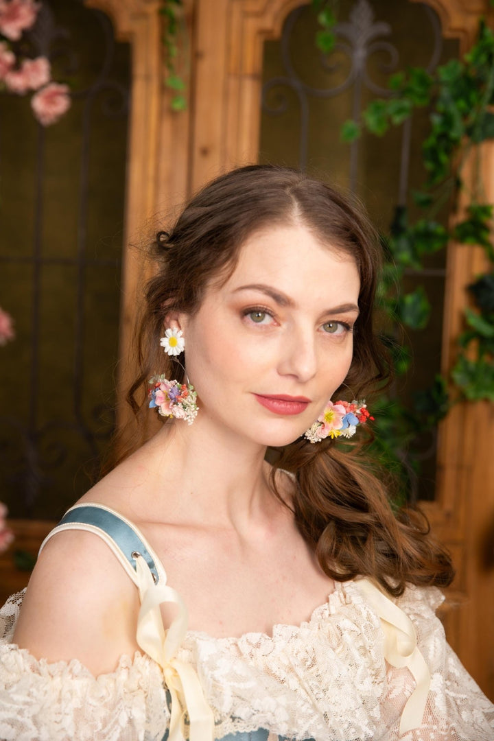 Spring Flower Circle Earrings: Meadow Wedding Jewelry – handmade floral hair accessory by magaela