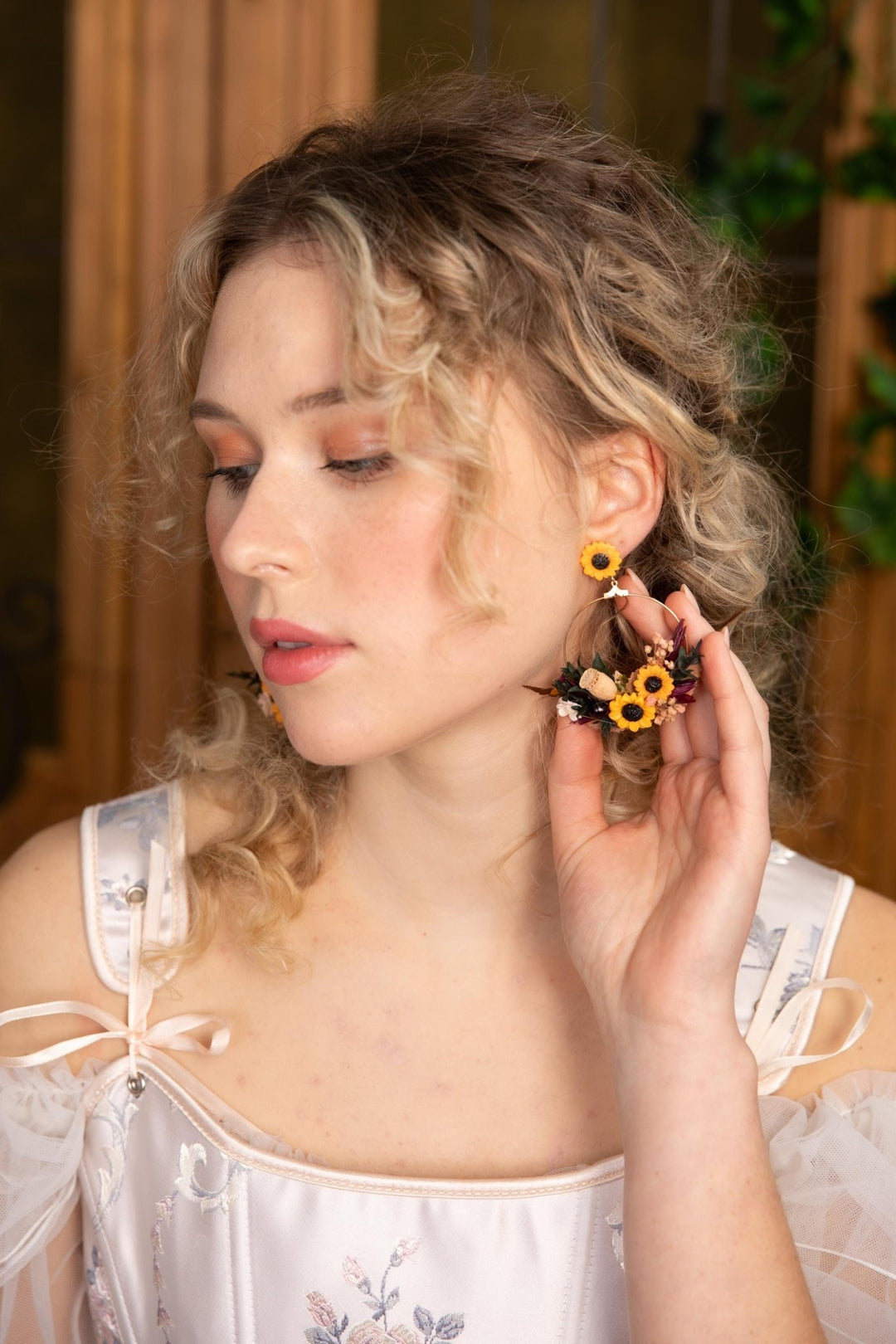 Sunflower Circle Earrings: Preserved Flower Wedding Jewelry – handmade floral hair accessory by magaela