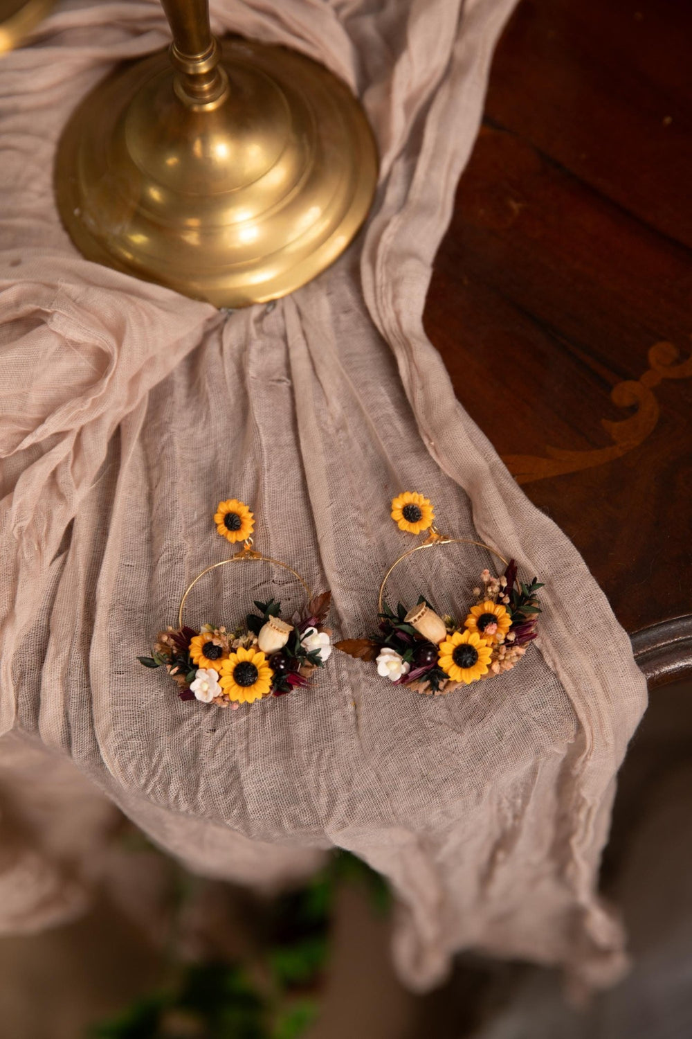 Sunflower Circle Earrings: Preserved Flower Wedding Jewelry – handmade floral hair accessory by magaela