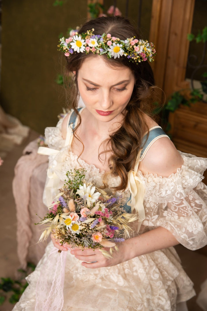 Daisy Wildflower Bouquet: Artificial Spring Wedding Accessory – handmade floral hair accessory by magaela