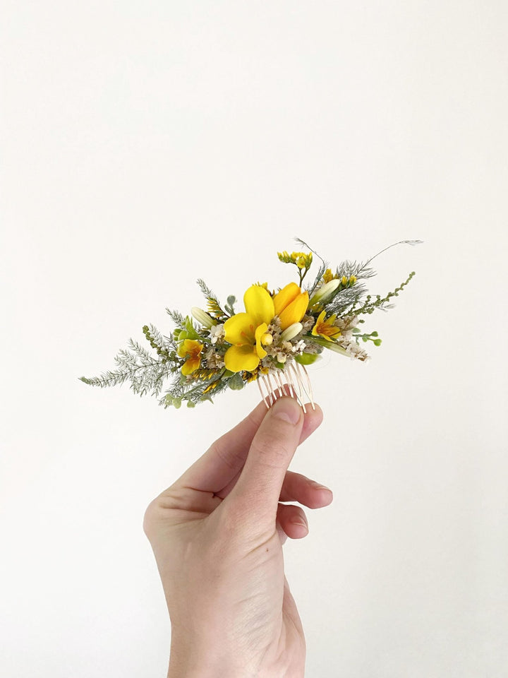 Yellow Flower Hair Comb: Forsythia Tulip Bridal Headpiece – handmade floral hair accessory by magaela