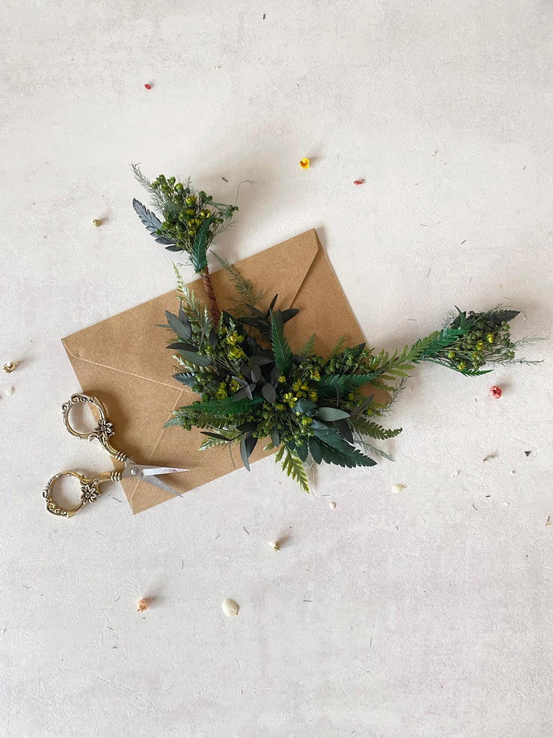 Greenery Wedding Hair Vine: Fern Woodland Bridal Accessory – handmade floral hair accessory by magaela