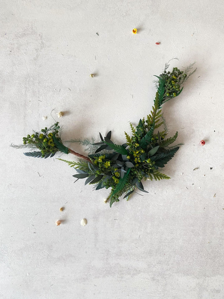 Greenery Wedding Hair Vine: Fern Woodland Bridal Accessory – handmade floral hair accessory by magaela