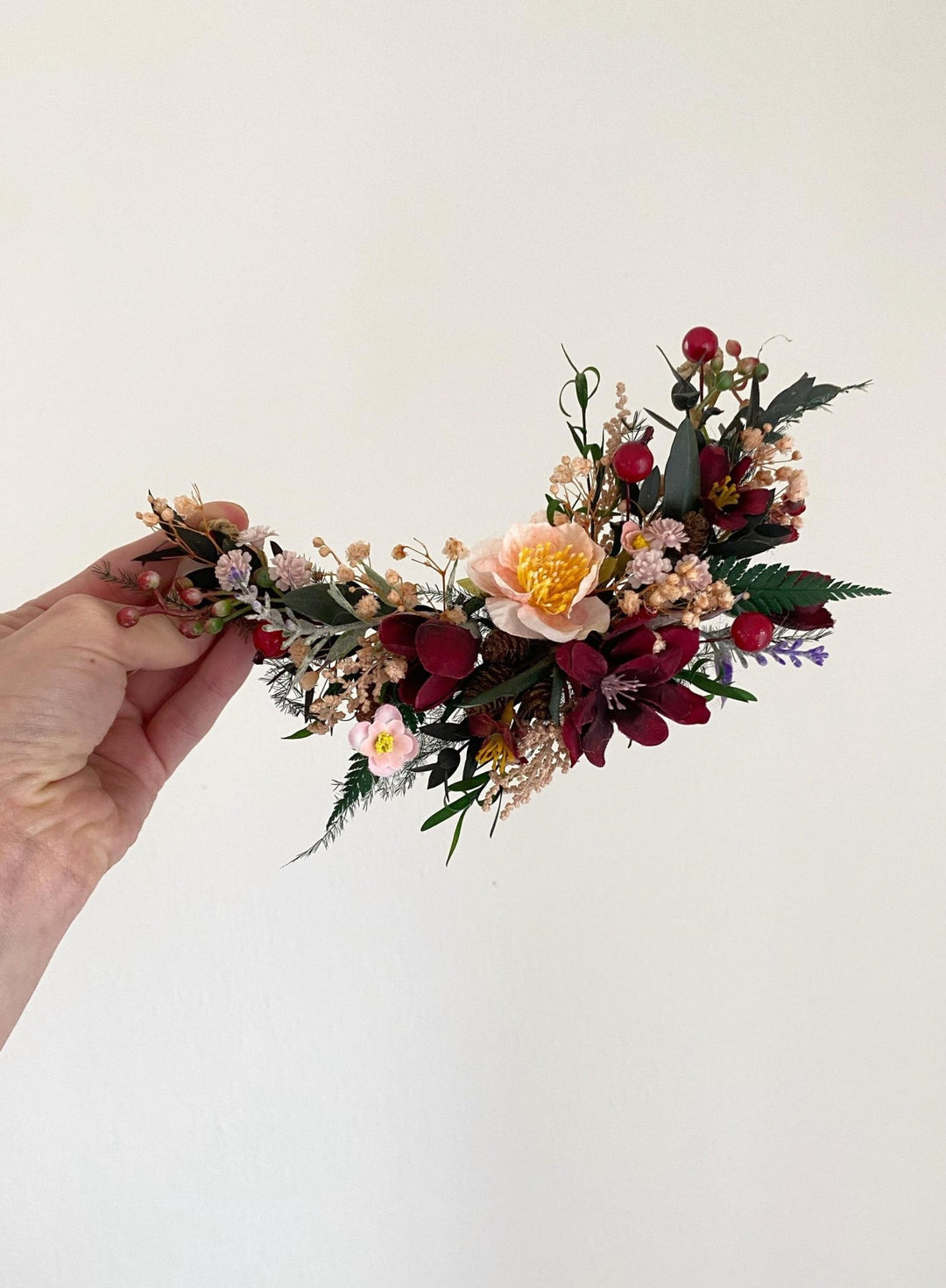 Woodland Wedding Hair Vine: Rustic Bridal Hair Comb, Berries – handmade floral hair accessory by magaela