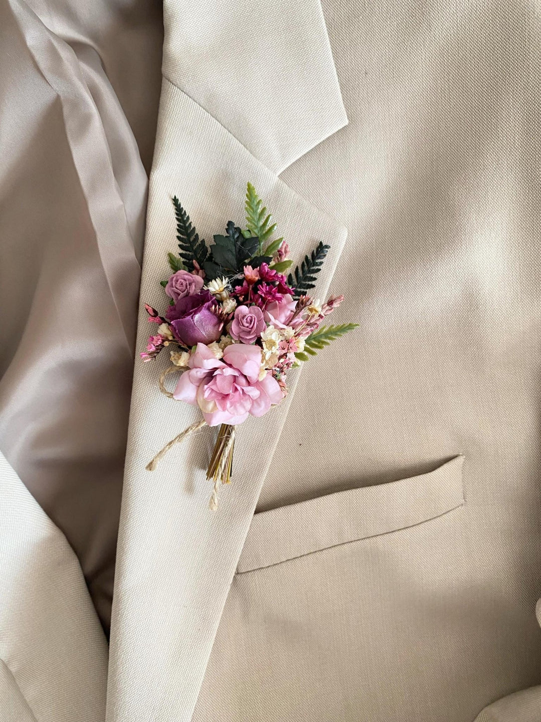 Purple Boho Boutonniere: Rustic Wedding Groom Accessory – handmade floral hair accessory by magaela