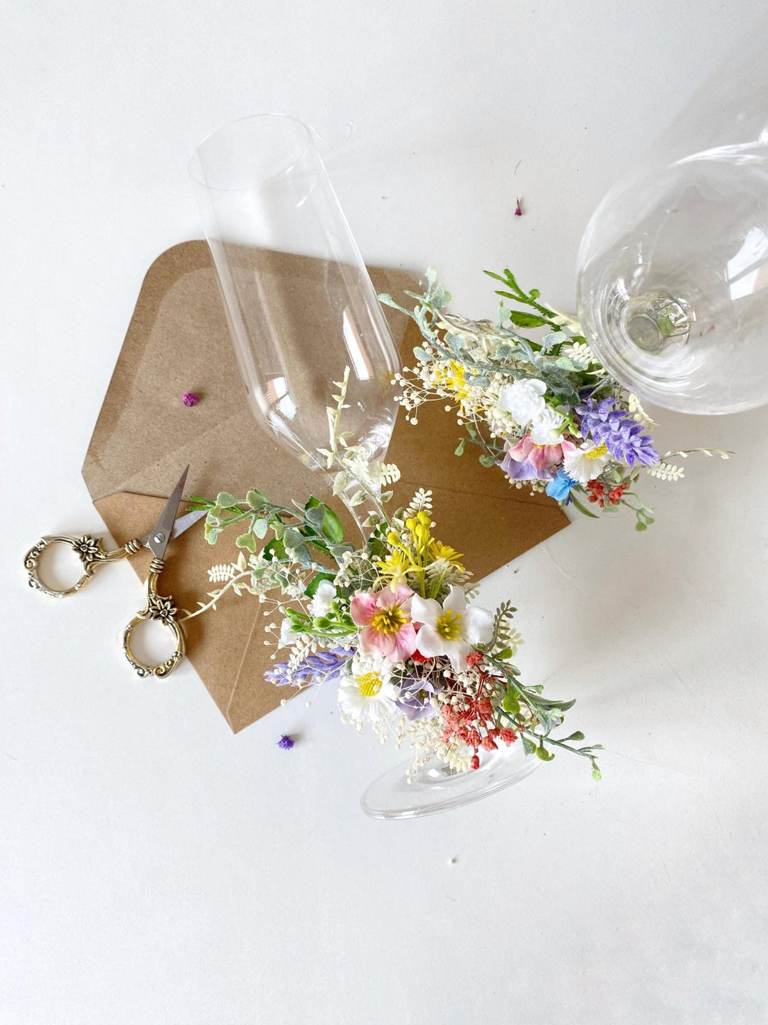 Wildflower Wedding Glass Decoration: Cottagecore Bridal Decor – handmade floral hair accessory by magaela