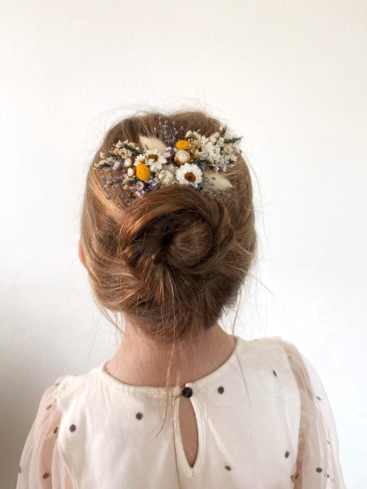 Dried Flower Hair Comb: Rustic Wedding Bridal Hair Clip – handmade floral hair accessory by magaela