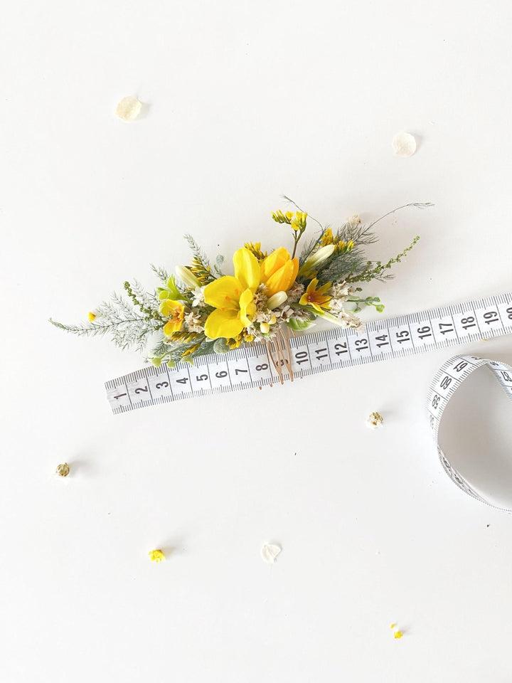 Yellow Flower Hair Comb: Forsythia Tulip Bridal Headpiece – handmade floral hair accessory by magaela