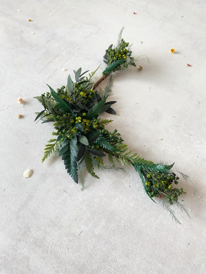 Greenery Wedding Hair Vine: Fern Woodland Bridal Accessory – handmade floral hair accessory by magaela