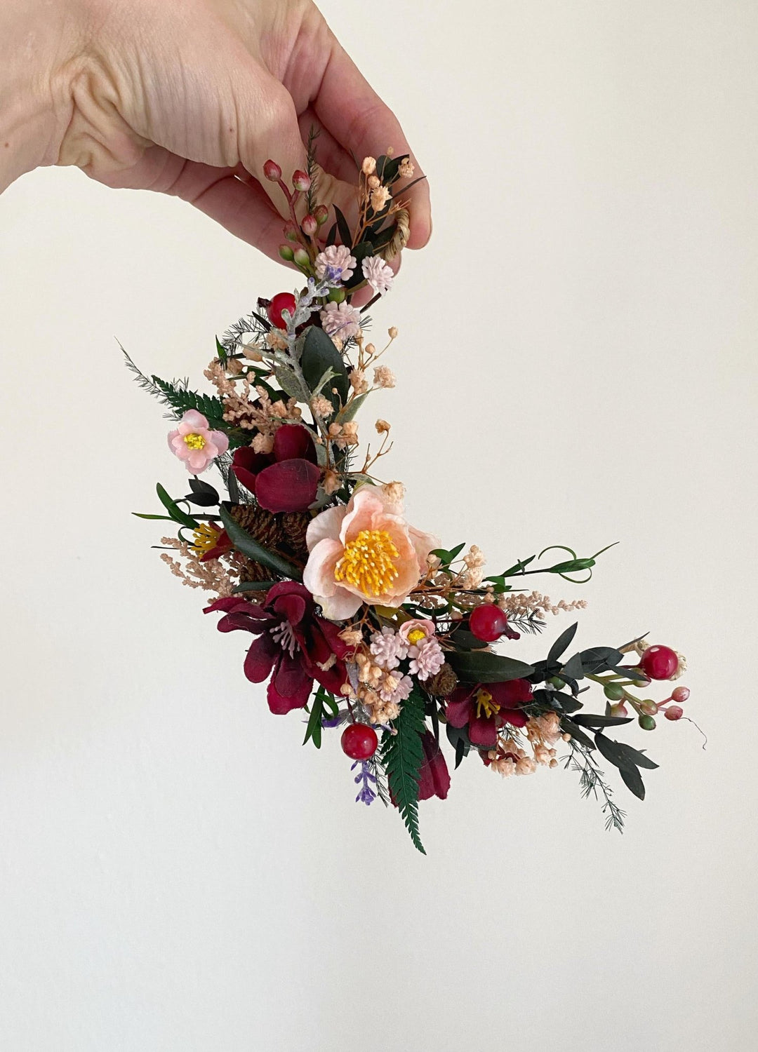 Woodland Wedding Hair Vine: Rustic Bridal Hair Comb, Berries – handmade floral hair accessory by magaela