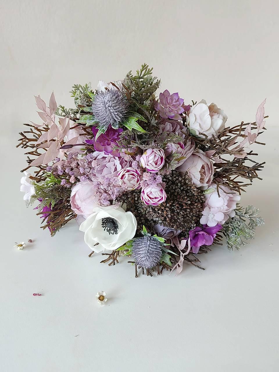 Purple & White Bridal Bouquet: Romantic Boho Wedding Flowers – handmade floral hair accessory by magaela