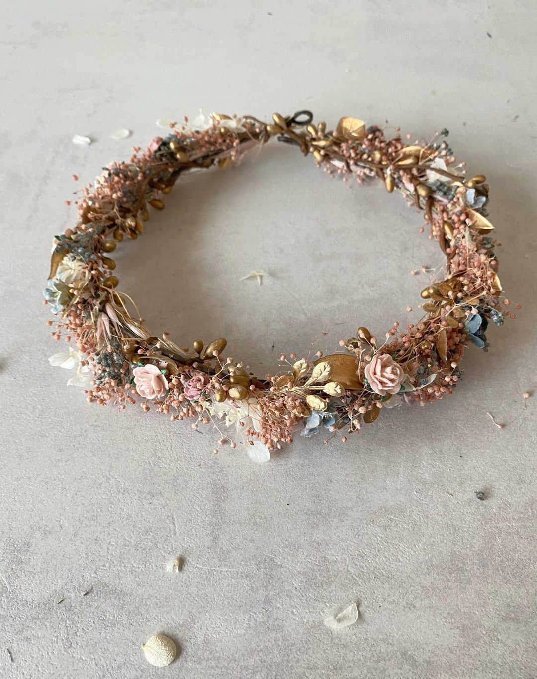 Vintage Golden Flower Crown: Glam Cottagecore Wedding Wreath – handmade floral hair accessory by magaela