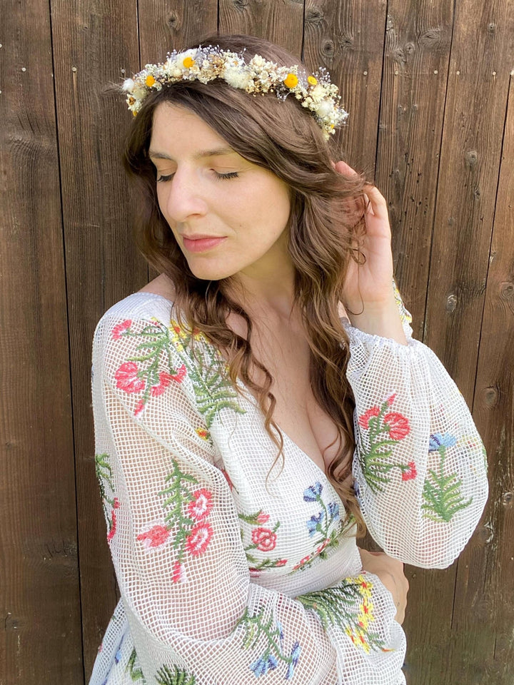 Preserved Flower Bridal Crown: Cottagecore Wedding Hair Wreath – handmade floral hair accessory by magaela