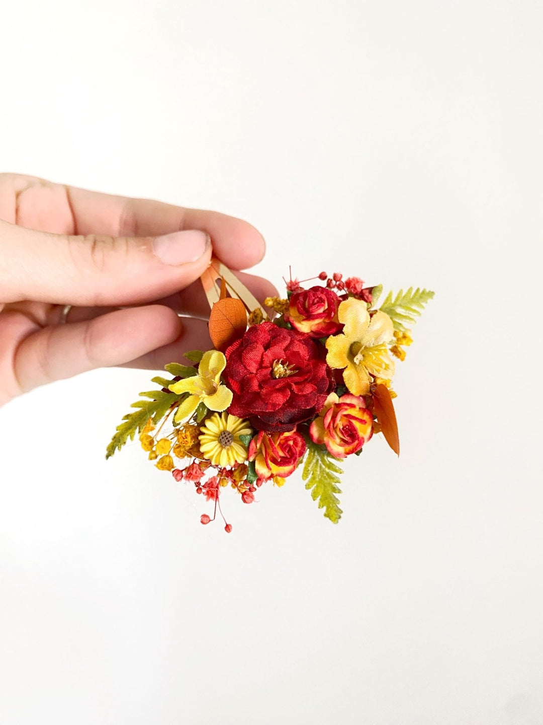 Autumn Flower Hair Clip: Red & Yellow Cottagecore Accessory – handmade floral hair accessory by magaela