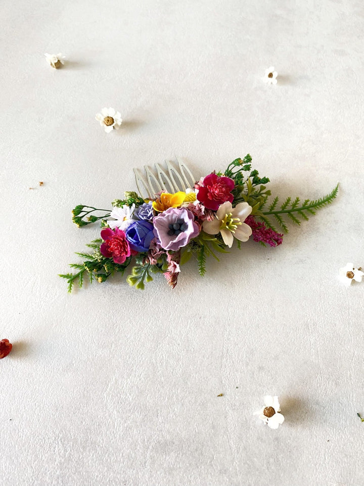 Wildflower Bridal Hair Comb: Boho Wedding Meadow Accessory – handmade floral hair accessory by magaela
