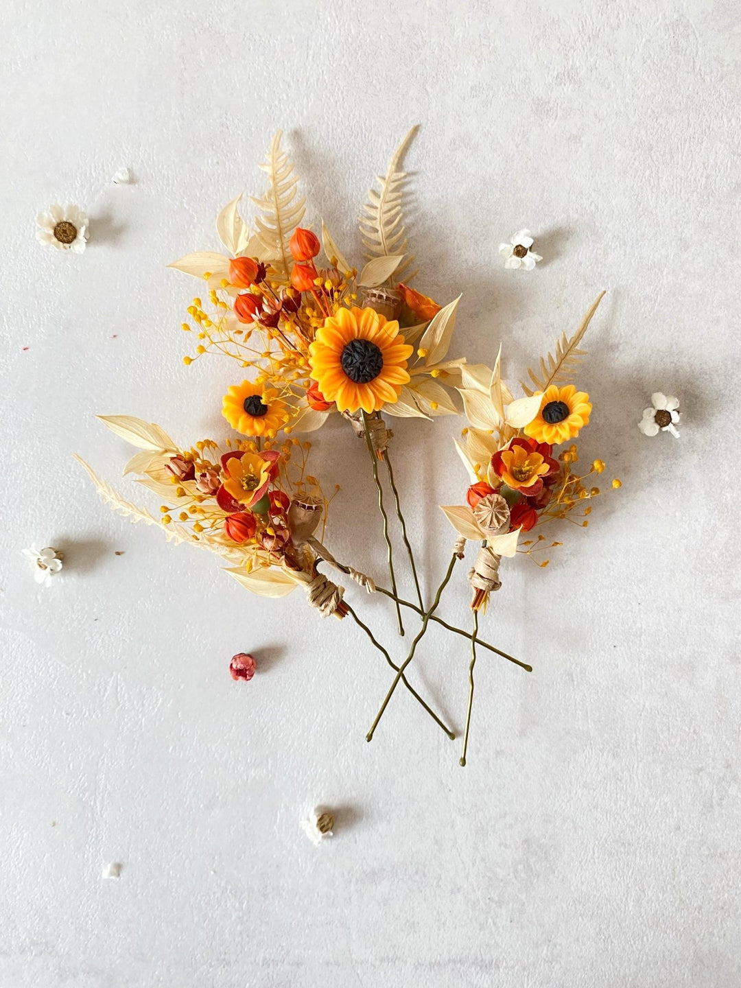 Sunflower Hair Pins: Boho Wedding Hair Clips, Cottagecore Style – handmade floral hair accessory by magaela