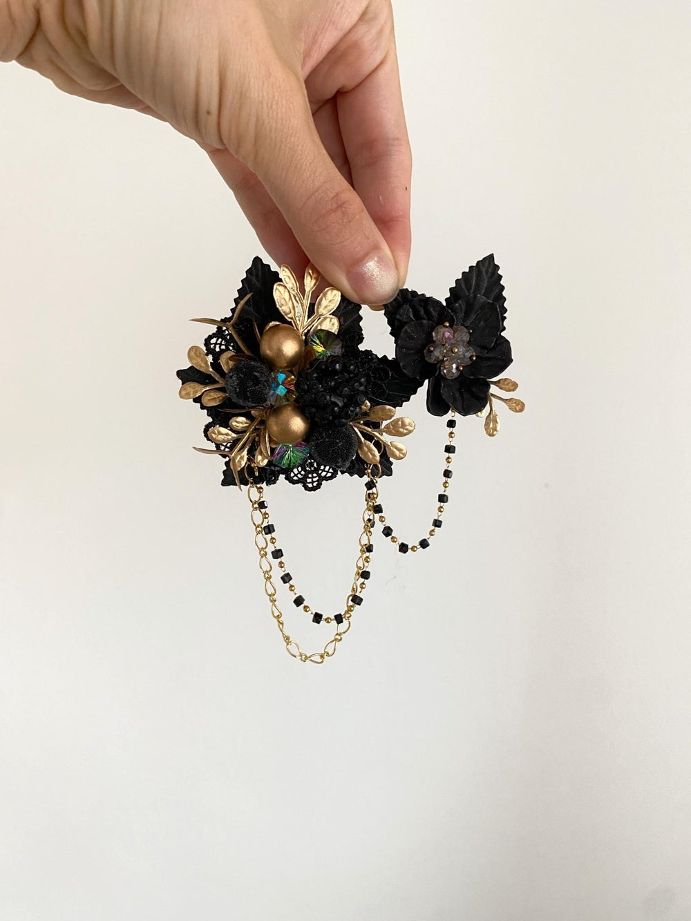 Black & Gold Glamour Flower Brooch - Magaela Limited Edition – handmade floral hair accessory by magaela