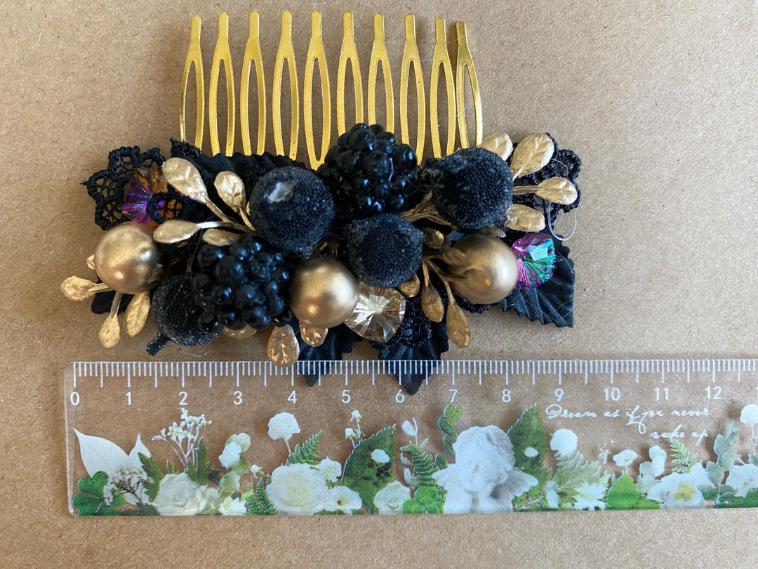 Glam Gold & Black Floral Hair Comb: Luxury Bridal Jewelry – handmade floral hair accessory by magaela