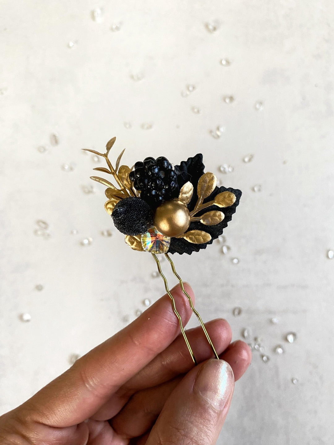 Black and Gold Floral Hair Pins: Glam Wedding Hair Accessory – handmade floral hair accessory by magaela