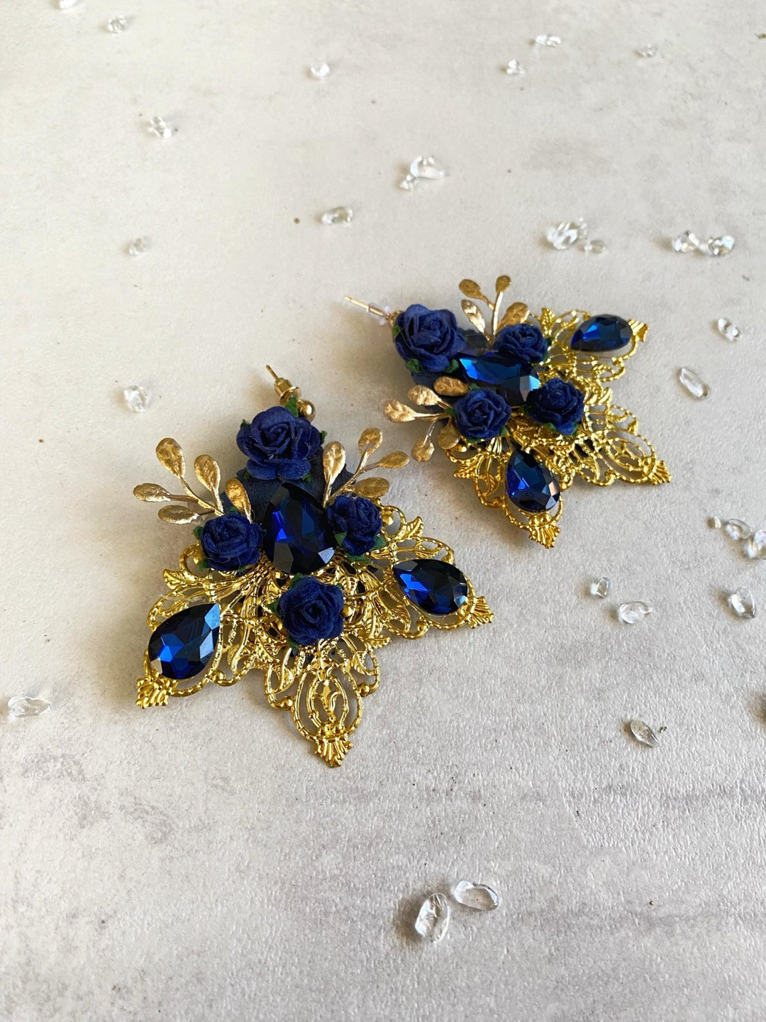 Royal Blue & Gold Glamour Earrings: Vintage Style Bridal Jewelry – handmade floral hair accessory by magaela