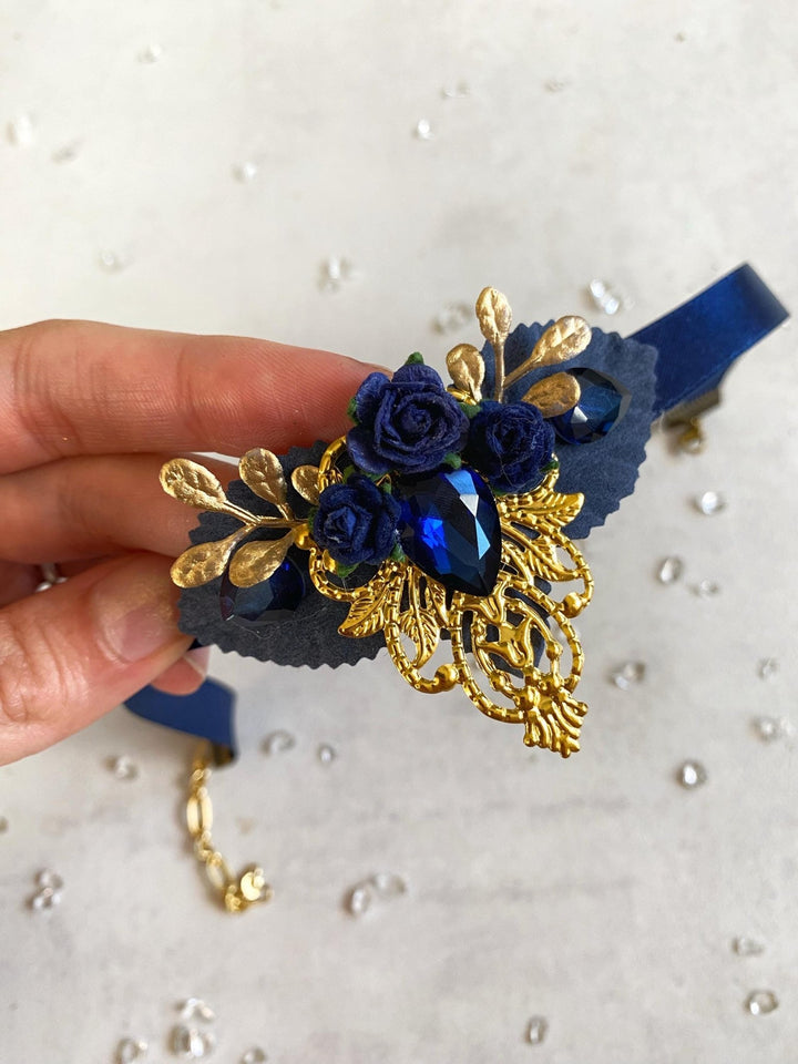Royal Blue & Gold Glam Choker Necklace: Gothic Wedding Jewelry – handmade floral hair accessory by magaela