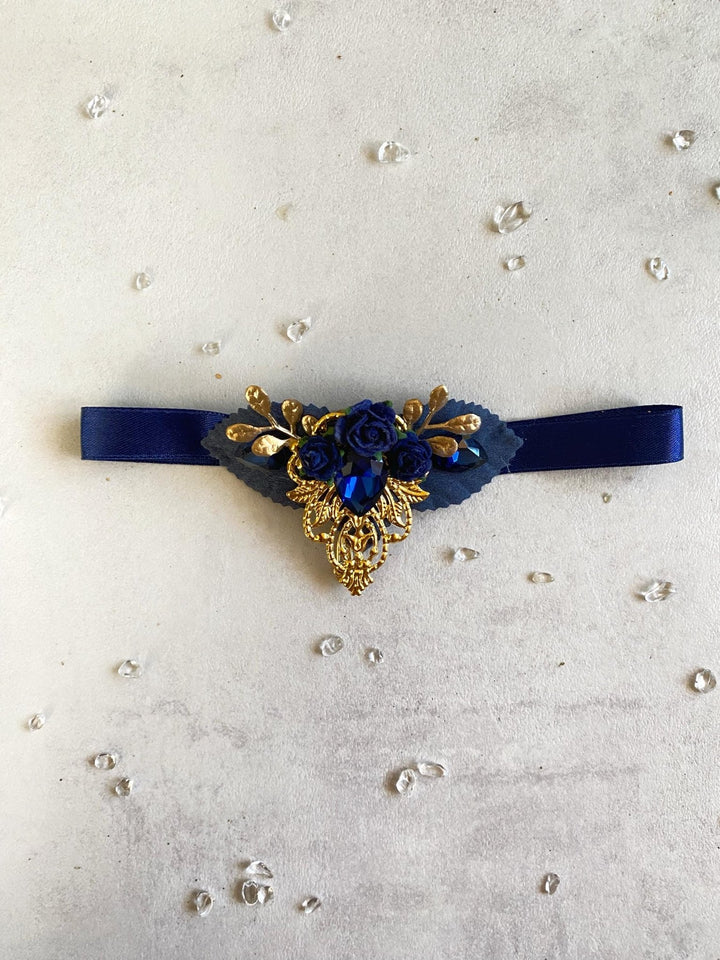 Royal Blue & Gold Glam Choker Necklace: Gothic Wedding Jewelry – handmade floral hair accessory by magaela