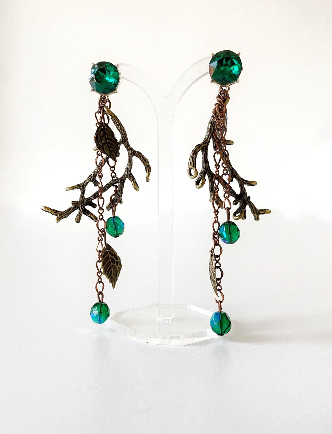 Emerald Green & Gold Wedding Earrings: Woodland Glam Bridal Jewelry – handmade floral hair accessory by magaela