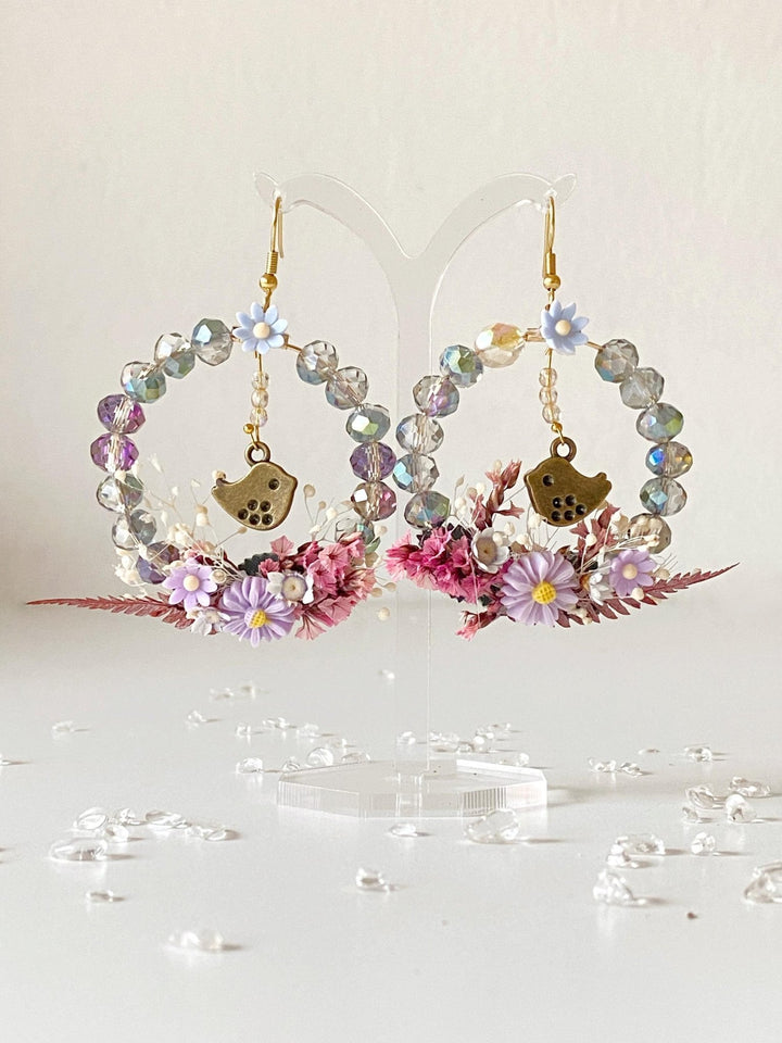 Pastel Bird Circle Earrings: Handmade Beaded Cottagecore Jewelry – handmade floral hair accessory by magaela