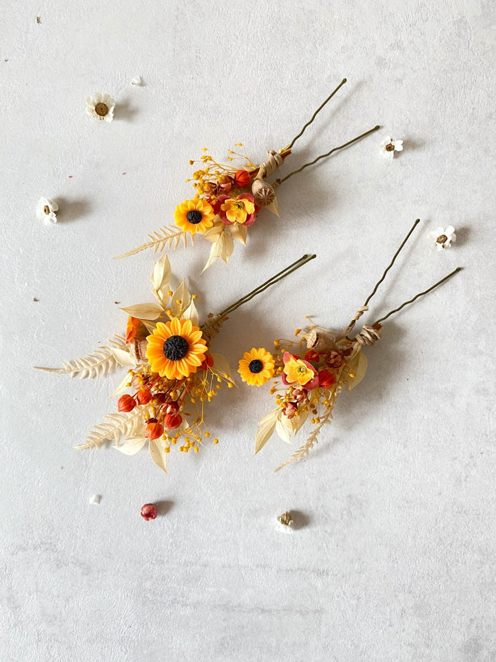 Sunflower Hair Pins: Boho Wedding Hair Clips, Cottagecore Style – handmade floral hair accessory by magaela
