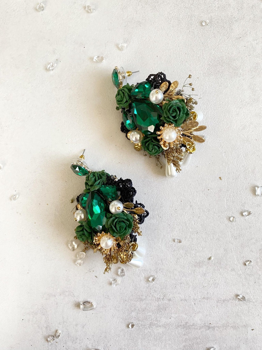 Emerald Green & Gold Glamour Earrings: Wedding Bridal Jewelry – handmade floral hair accessory by magaela
