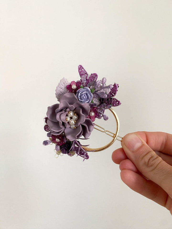Purple Flower Hair Clip: Romantic Lace & Pearl Bridal Accessory – handmade floral hair accessory by magaela