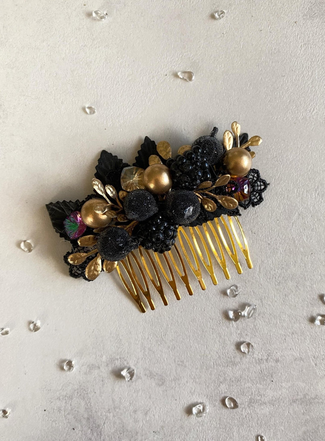 Glam Gold & Black Floral Hair Comb: Luxury Bridal Jewelry – handmade floral hair accessory by magaela