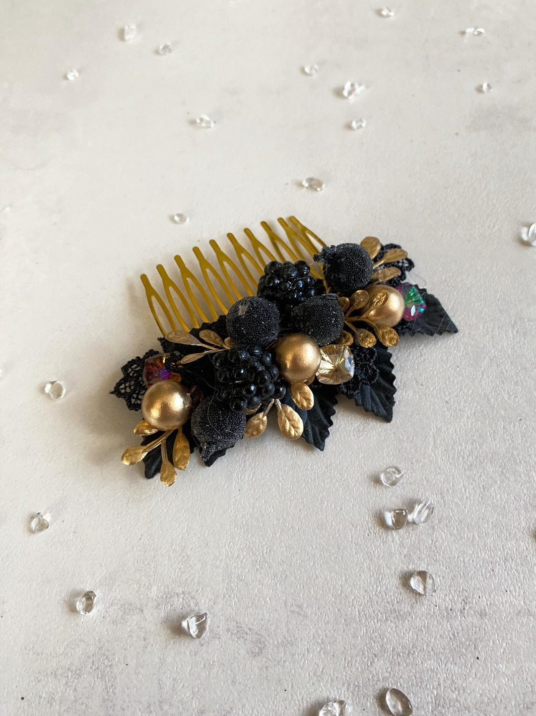 Glam Gold & Black Floral Hair Comb: Luxury Bridal Jewelry – handmade floral hair accessory by magaela