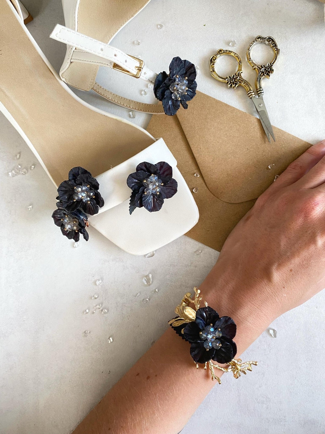 Black & Gold Flower Bracelet: Glam Wedding Wrist Corsage – handmade floral hair accessory by magaela