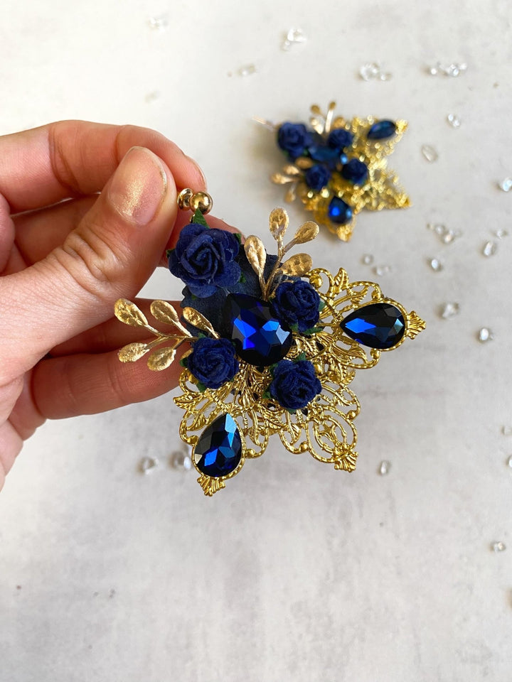 Royal Blue & Gold Glamour Earrings: Vintage Style Bridal Jewelry – handmade floral hair accessory by magaela