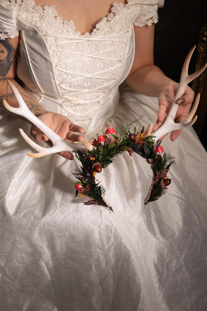 Mushroom Antler Headpiece: Woodland Fairycore Crown – handmade floral hair accessory by magaela